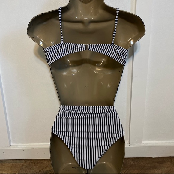 Striped high waisted bikini set - Picture 2 of 7
